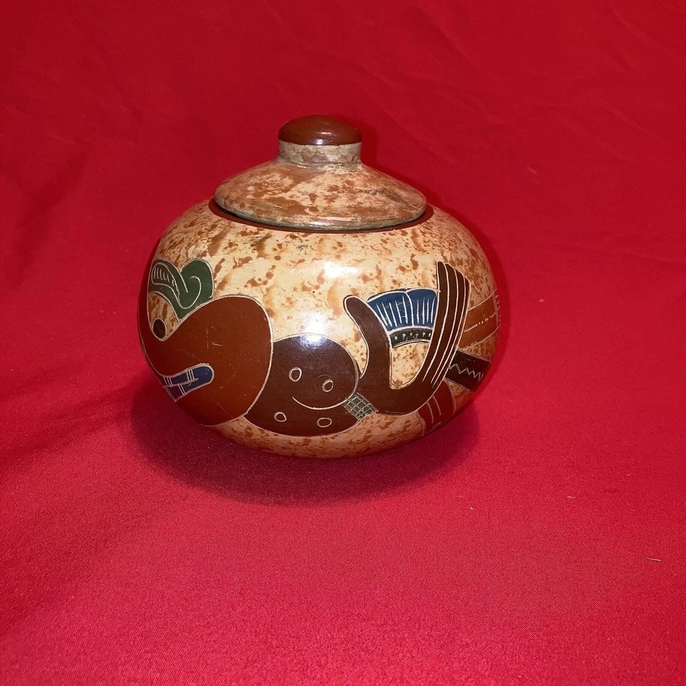 Vintage Nicaragua Clay Bowl / Lidded Painted / San Juan De Oriente Art Pottery